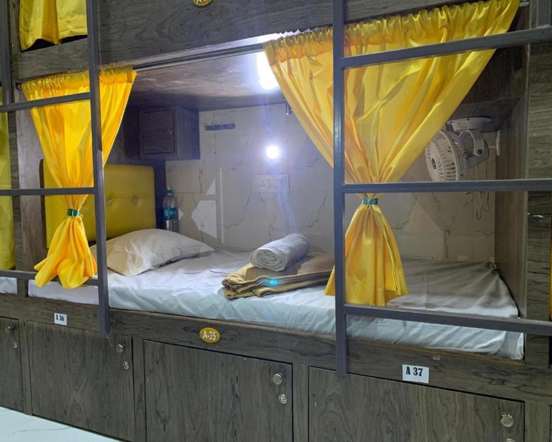 Neenava Dormitory Mumbai Luaran gambar